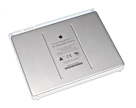MacBook Pro 15" Akku / Batterie A1175 291 Ladezyklen Model A1260-1601