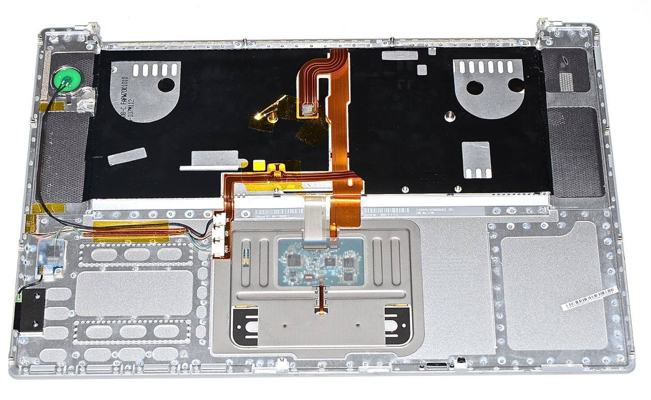 Original Apple Topcase & Tastatur & Trackpad Deutsch MacBook Pro 15" Model A1260-1618