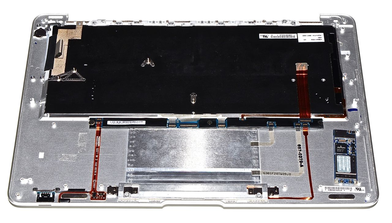 Original Apple Topcase & Tastatur & Trackpad MacBook Air 13" Model A1237 -0 Original Apple Topcase & Tastatur & Trackpad MacBook Air 13" Model A1237 -3656