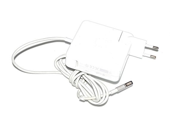 Original Apple Netzteil / Magsafe 1343 85W MacBook Pro Unibody 15" Early 2011 / Late 2011 A1286-0